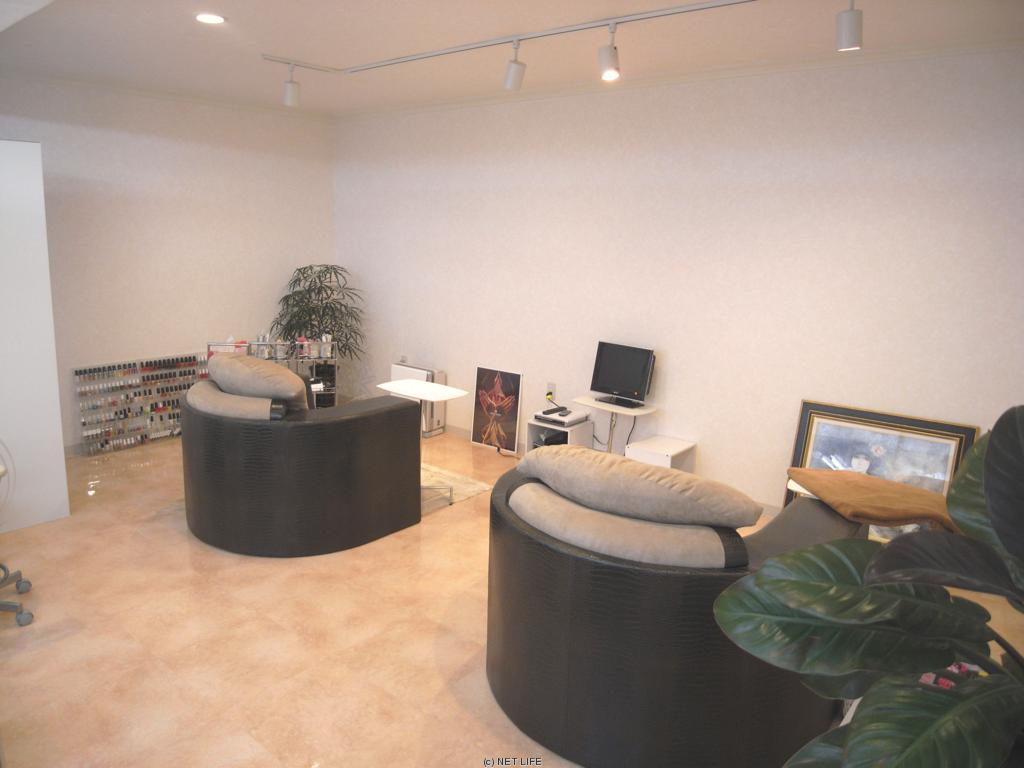 K-STYLE NAIL UNIVERSE