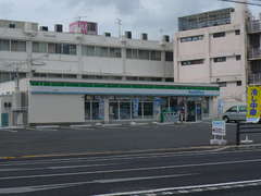 ファミリーマート　一日橋店